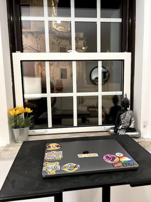 Ferienwohnung Luxury Artistic Digital Nomad Getaway W/ Terrace Lissabon Exterior foto