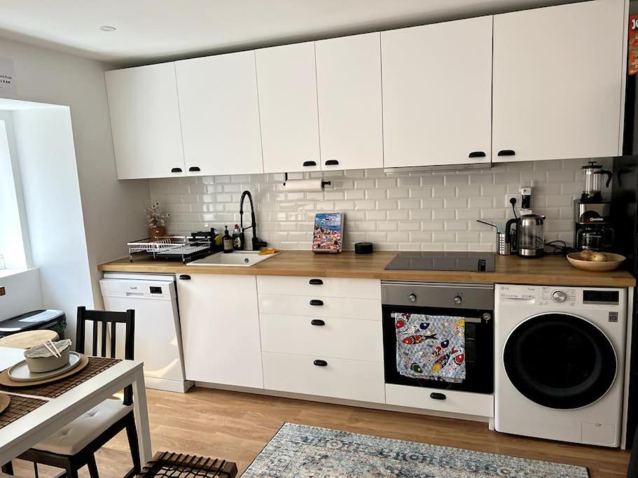 Ferienwohnung Luxury Artistic Digital Nomad Getaway W/ Terrace Lissabon Exterior foto