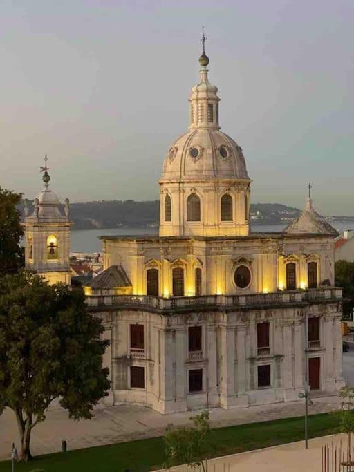 Ferienwohnung Luxury Artistic Digital Nomad Getaway W/ Terrace Lissabon Exterior foto