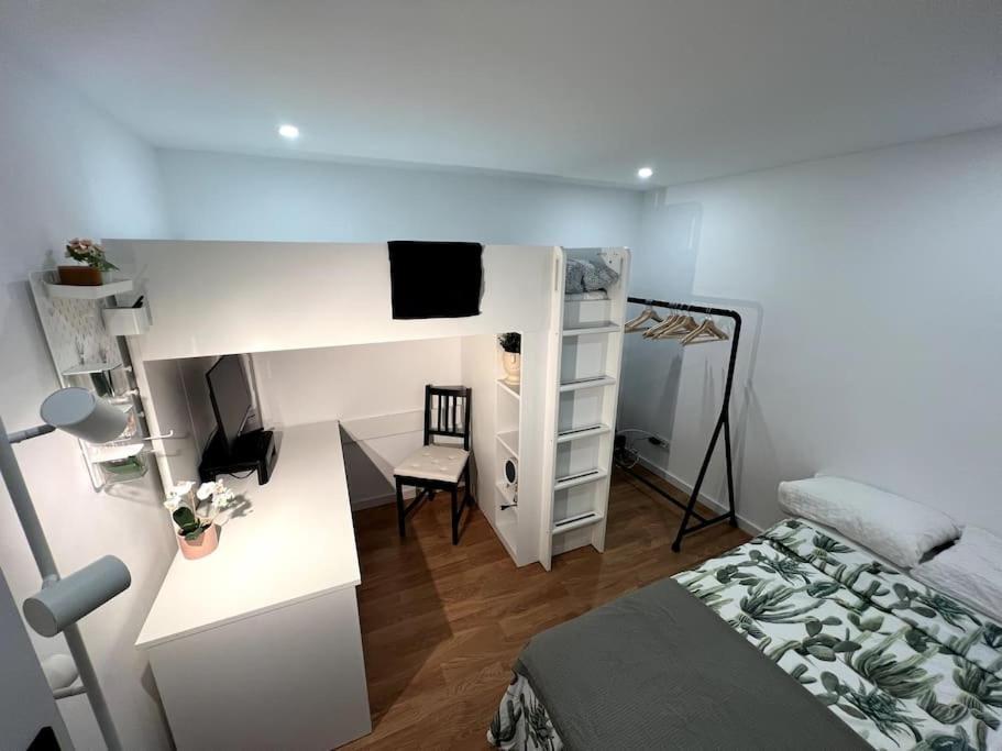 Ferienwohnung Luxury Artistic Digital Nomad Getaway W/ Terrace Lissabon Exterior foto